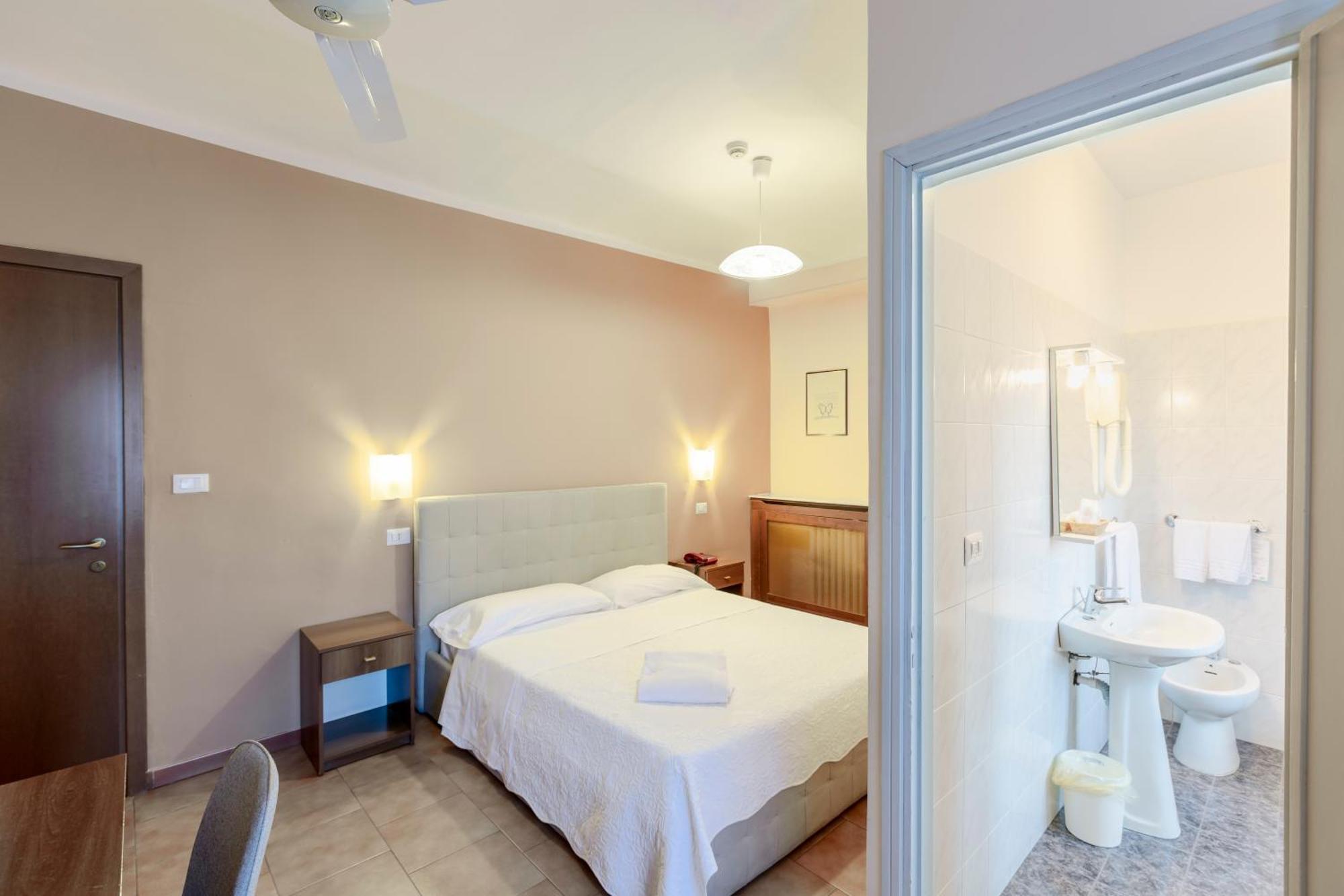 Hotel Castello Torino Esterno foto